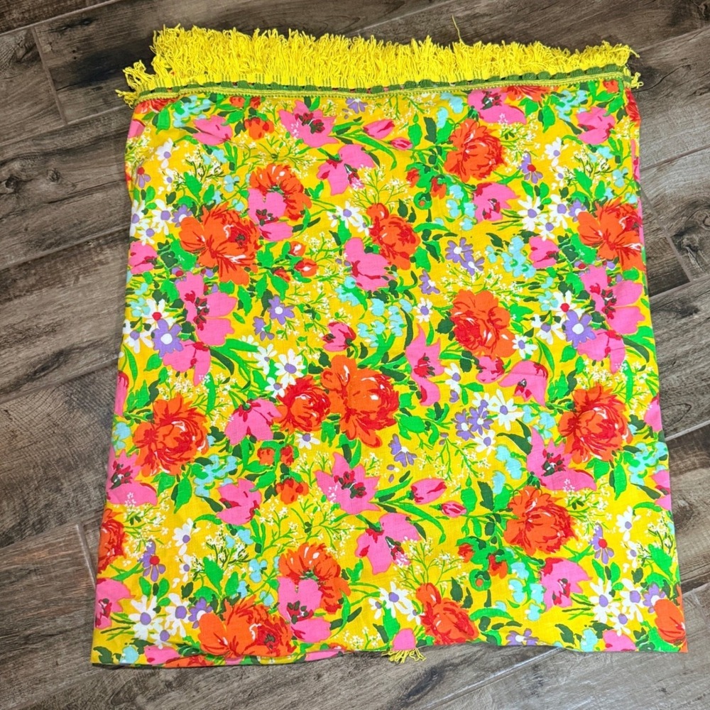 Penneys Fashion Manor MOD Floral Fringe Trim Twin BedYellow Pink 110x73